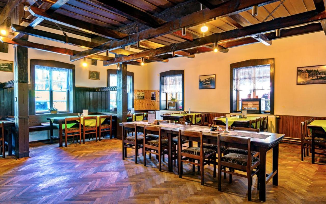 Hotel Dzban Jindrichov Екстер'єр фото